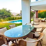 Private With Pool And Garden *